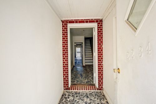 22-34 27th St, Long Island City, NY 11105-2917
