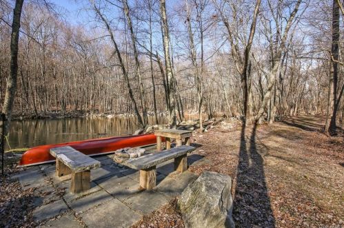 221 Oscawana Lake Rd, Tompkins Corners NY  10579-2600 exterior