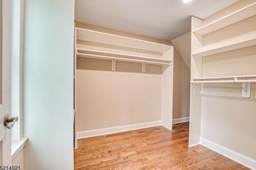 421 River Rd, Rahway NJ  07065-4203 exterior