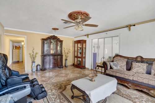 6102 Solano Dr, Glendale AZ  85303-4619 exterior