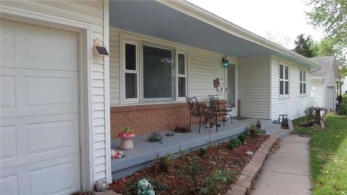 925 Cherry St, Ottawa, KS 66067-1619