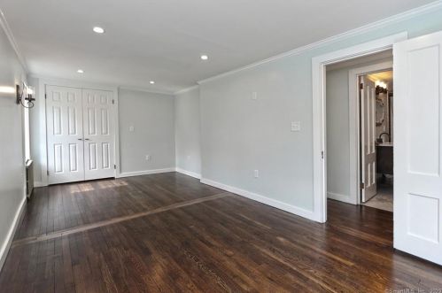 28 Church St, North Branford CT  06471-1417 exterior