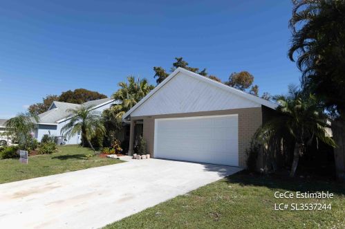 10700 Kasmir Ct, Boynton Beach FL  33437-3215 exterior