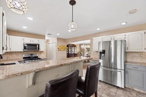 23 Horton Rd, Washingtonville NY  10992-1427 exterior