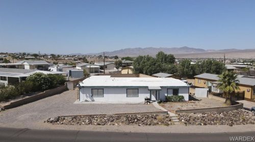 1497 Rio Vista Dr, Bullhead City, AZ 86442-6884