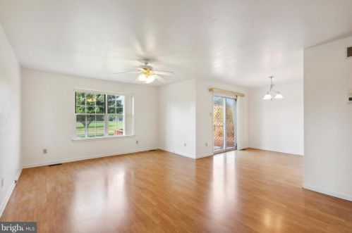 103 Beacon Ct, Lansdale, PA 19446-6382