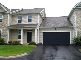 4569 Tremont Club Dr, Hilliard, OH 43026-5035