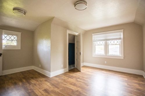 1229 Lyons Ave, Turlock CA  95380-4120 exterior