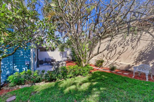 121 Ocean Dunes Cir, Jupiter FL  33477-9140 exterior