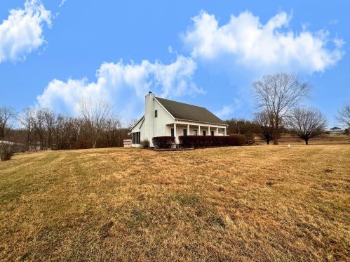 16132 Bailor Rd, Laurelville OH  43135-9504 exterior