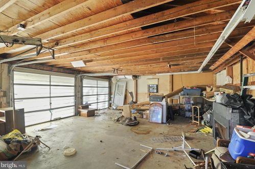 6998 Milford Harrington Hwy, Harrington, DE 19952-2346