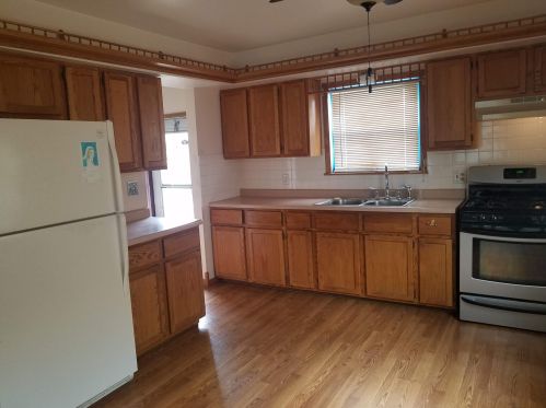 6639 59 Ave, Kenosha WI 53142-1211 exterior