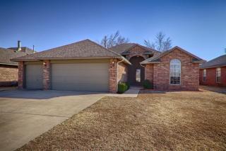 1220 Churchill Way, Mustang, OK 73064-2151