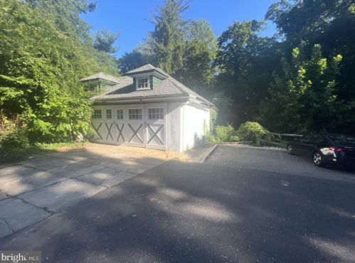 164 Delaware St, West Deptford NJ  08096-5921 exterior