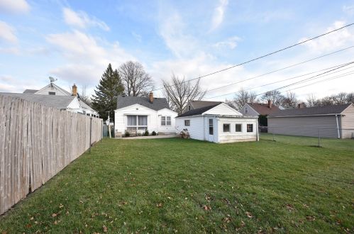 209 79, Milwaukee WI 53219-1717 exterior