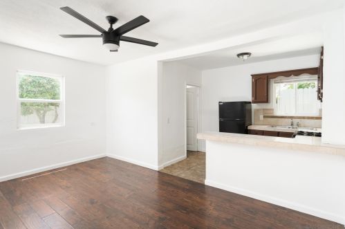 3257 L St, San Diego CA  92102-4332 exterior