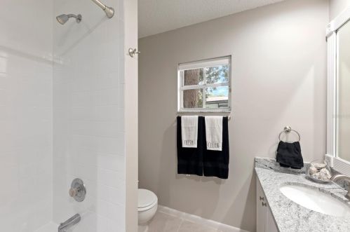 10406 Ashley Oaks Dr, Riverview FL  33578-8828 exterior