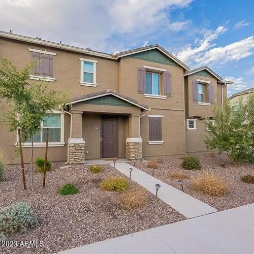 5842 Encinas Ln, Phoenix AZ  85043-6550 exterior