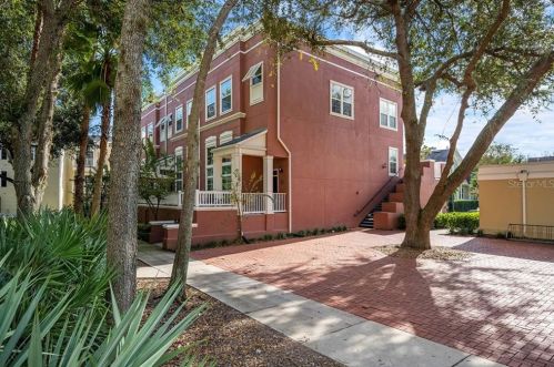 440 Water St, Kissimmee, FL 34747-4976