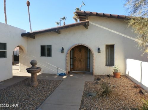 2555 Saratoga Ave, Lake Havasu City, AZ 86406-6912