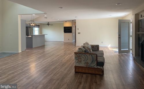 104 Broad Creek Rd, Laurel DE  19956-1124 exterior