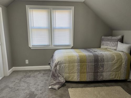 4156 72, Milwaukee WI 53220-2908 exterior