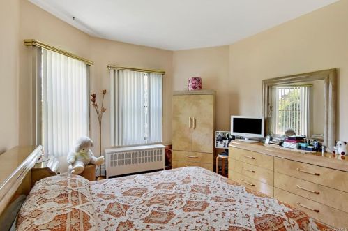 269 Rich Ave, Mount Vernon NY  10550-1511 exterior