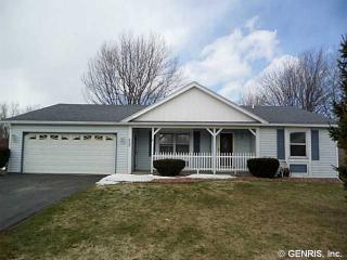 408 Crosby Ln, Rochester, NY 14612-3149
