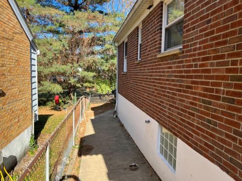 2430 Bremont Ave, Cincinnati OH 45237-4908 exterior