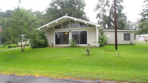 132 Crestwood Dr, Burkeville, TX 75932-2203