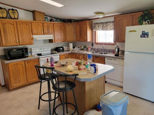 2147 Best Ln, Shell Lake WI 54871-4448 exterior