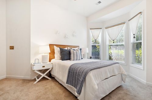 1305 Royal Links Dr, Mount Pleasant SC  29466-6960 exterior