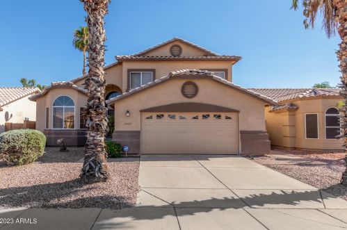 2239 Edna Ave, Phoenix AZ  85022-2954 exterior