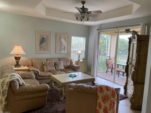 1325 Sweetwater Cv, Naples, FL 38102-4200