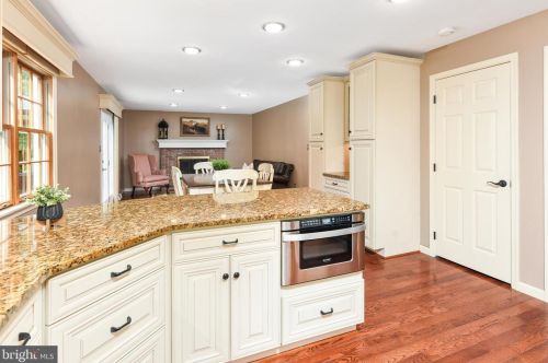 908 Tennis Way, Lansdale PA  19446-4367 exterior