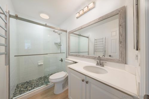 13529 Jadestone Way, San Diego CA  92130-2828 exterior