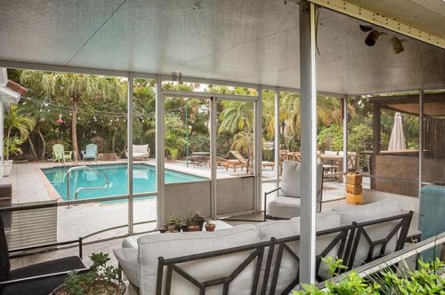 4836 Lee Rd, Delray Beach FL  33445-3287 exterior