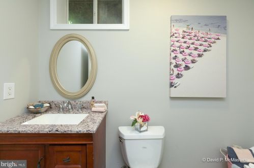277 Black Cub Run Ln, Harpers Ferry WV  25425-6805 exterior