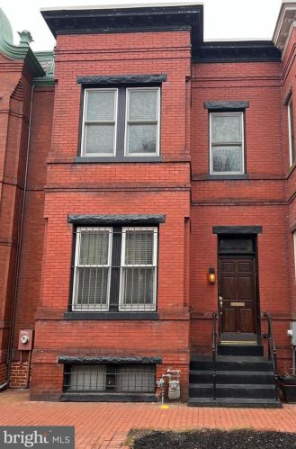 1338 Wallach Pl, Washington, DC 20009-4451