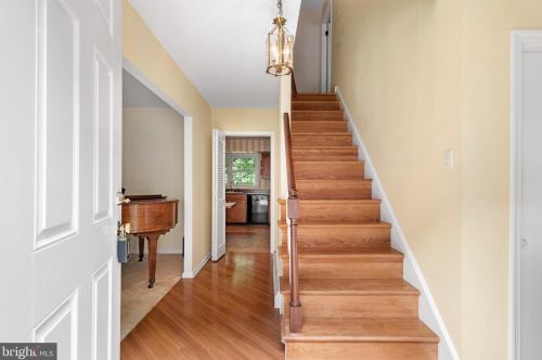 3 Cypress Ln, Berwyn, PA 19312-1004