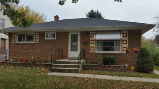 3447 9th Ave, Racine, WI 53402-3743