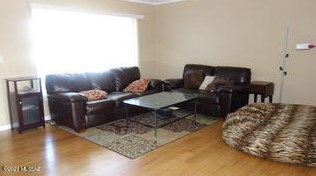 858 Silver St, Tucson, AZ 85719-2951