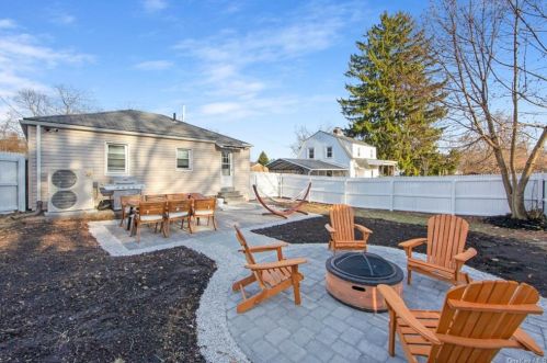 17 State St, Middletown NY  10940-6740 exterior