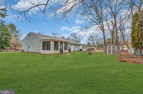 262 Phillips Ave, Browns Mills NJ  08015-1961 exterior