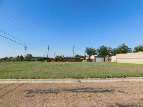 2230 2nd Pl, La Mesa, TX 79331-5042