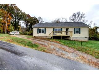 101 Serenity Hill Ct, Asheville, NC 28803-8905