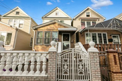 107-49 125th St, Jamaica, NY 11419-2705