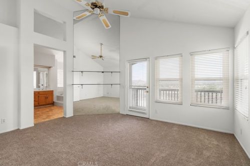 7 Villa Valtelena, Lake Elsinore CA  92532-0110 exterior