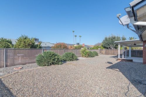 27589 Charlestown Dr, Menifee CA  92586-2138 exterior