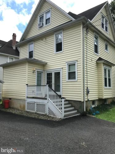 47 Estaugh Ave, Tavistock NJ  08033-2505 exterior